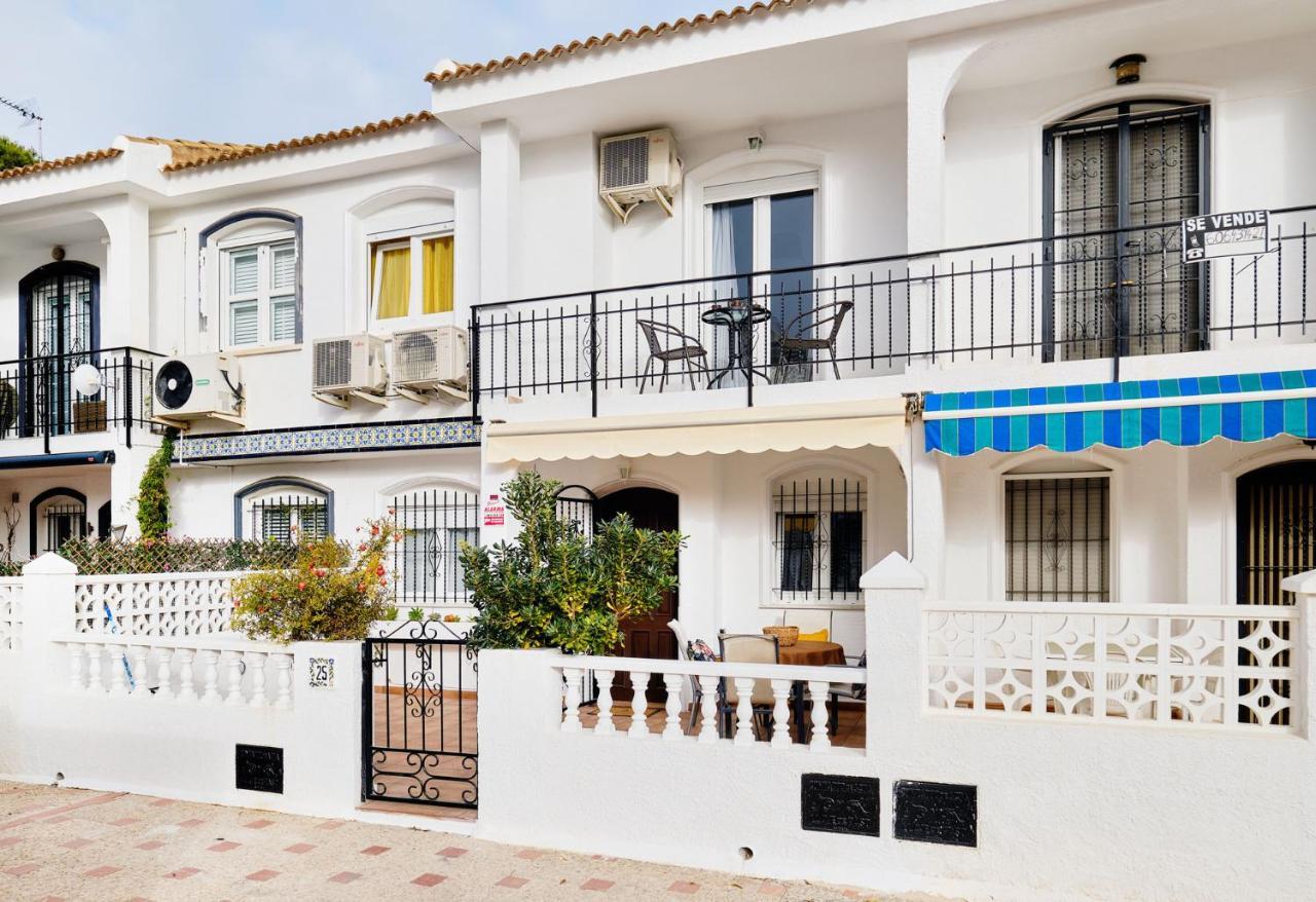 Family Bungalow La Zenia Beach Dehesa de Campoamor  المظهر الخارجي الصورة